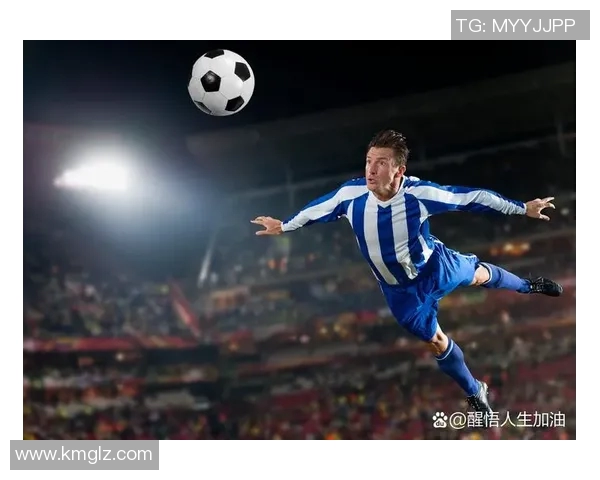 开创后卫新时代的足球明星们如何重塑比赛格局与战术理念 开创后卫新时代的足球明星们如何重塑比赛格局与战术理念